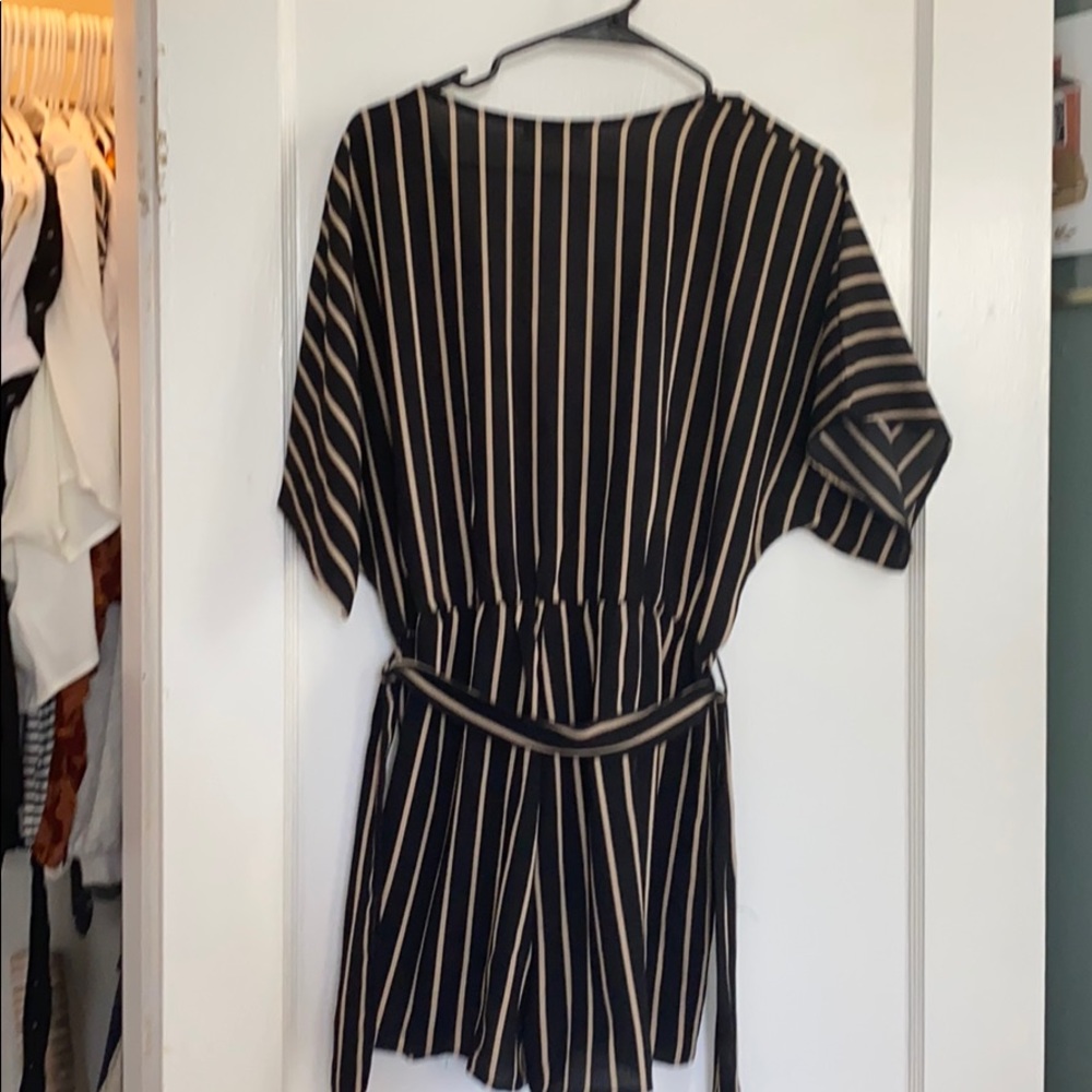 Romper - Picture 4 of 5